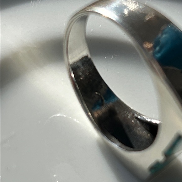 Vintage Turquoise Inlay Sterling Silver Ring - Picture 8 of 11